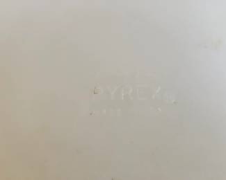 Vintage Pyrex Golden Acorn Baking Dish third image