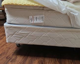 Twin mattress and box spring third image
