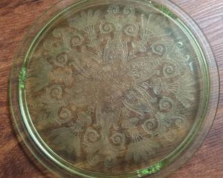 Jeannette Wheat Scroll Cake Plate