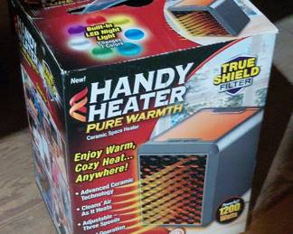 Handy Heater Pure Warmth Ceramic Space Heater