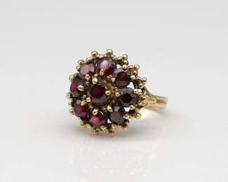 Vintage 14k Yellow Gold With Deep Red Garnet Domed Cluster Ring