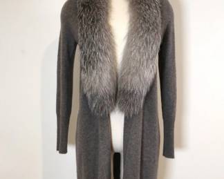 Neiman And Marcus Cashmere Collection With Natural Fox Collar