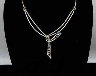 Stunning 18k White Gold And Diamond Necklace