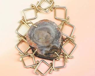 Vintage Handcrafted Agate Slice Pendant In 18k Yellow Gold