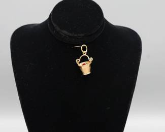 18k Yellow Gold Bucket Pendant