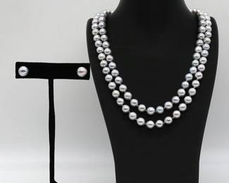 Beautiful Strand Of Akoya Cultured Pearl Necklace And Matching Earrings In 14k Gold