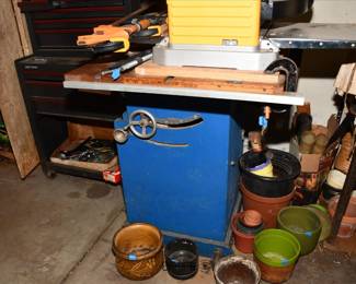 664Garage