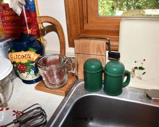 045Kitchen