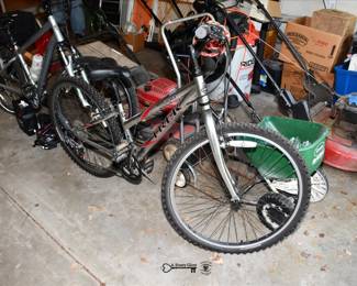 697Garage
