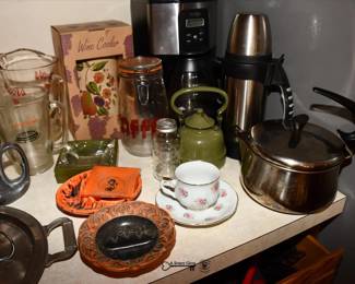 086Kitchen