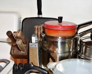 043Kitchen