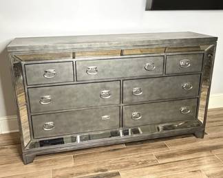Platinum Finish 7 Drawer Dresser w Mirrored Side Panels and Ring Pull Hardware 