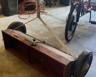 Pull-type drop spreader