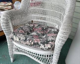187 whitewickerarmchair