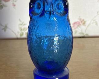 142 smallcobaltblueartglassowlfigurine
