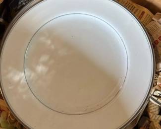 374 threeboxesofmysterysilverandwhite