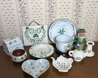 248 lotofceramicirishshamrockthemeddec