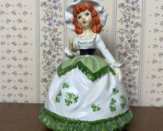 233 vintagesankyoceramicshamrockgirlmus