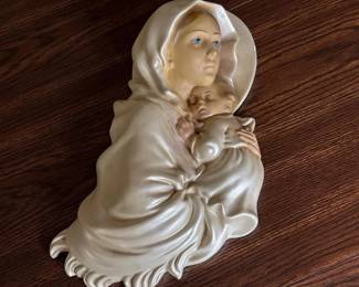 051 madonnaandchildwallplaque