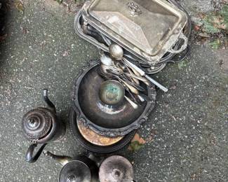378 assortedsilverplateservingwareandfla