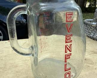393 evenfloglassmeasuringcupjarwithhan