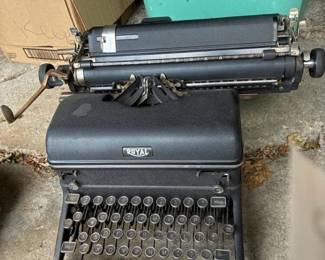 344 royalmanualtypewriter