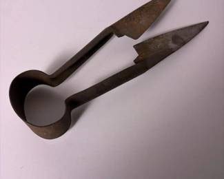 124 antiquesheepshearsironblades