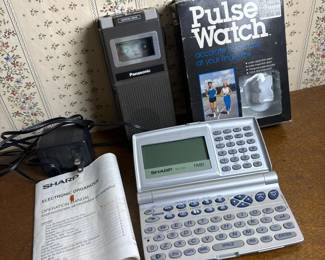 253 vintageelectronicsrecorderpulsewatch