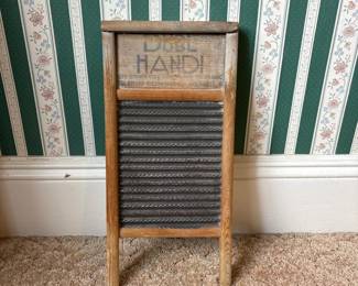 090 dublhandivintagewashboardwithmetal