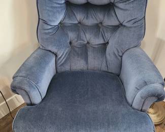 Blue 'tufted' Chair