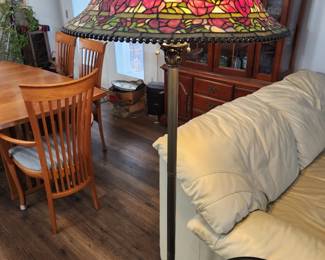 Tiffany Style Floor Lamp.