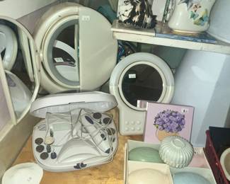 LIGHTED MIRRORS