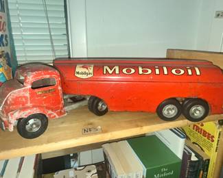 RARE SMITH-MILLER MOBILOIL STEEL TRUCK - AND MANY OTHERS!