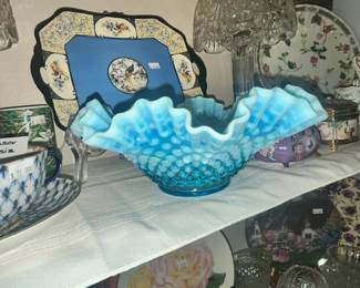 FENTON BLUE OPALESCENT HOBNAIL RUFFLE BOWL