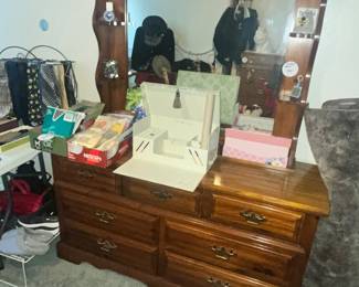 SOLID PINE DRESSER & MIRROR