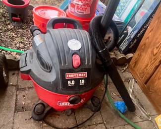 LARGE CRAFTSMAN SHOPVAC