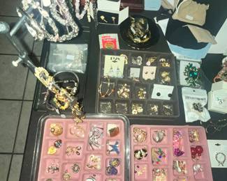 LOTS OF EARRINGS
