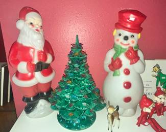 VINTAGE BLOW-MOLD LIGHTED CHRISTMAS FIGURES & LIGHTED CERAMIC TREE!