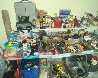 TOOL TABLE - SOME GREAT FINDS HERE!