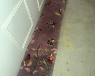 LARGE, PLUSH AREA RUG
