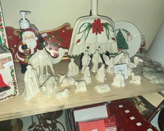 17PC NATIVITY SET