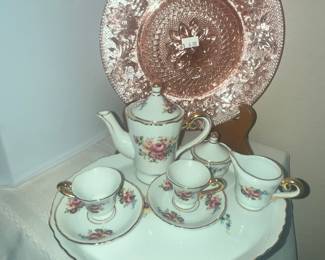 PORCELAIN TEA SET