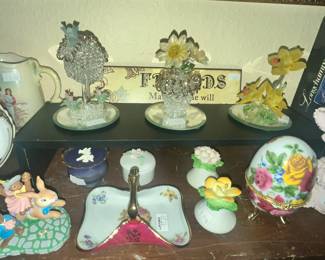 BLOWN GLASS, TRINKET BOXES, COLLECTOR EGGS