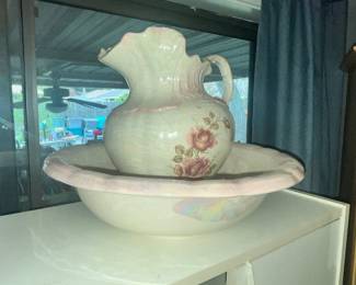 VINTAGE PITCHER & BOWL