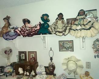 VINTAGE CROCHET DOLLS