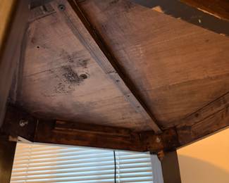 T25 - $150. Wooden Pub Table (Homemade?) with 2 Whitley Furniture Gallery Swivel Stools. Table is 41" round x 42.5" tall. Stools are 30" floor to seat. Stools are in very good condition. Table is sturdy but does have a bit of wiggle to it.