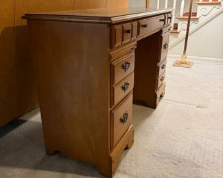 T10 - $40. Desk. Measures 44" x 17" x 30" tall.