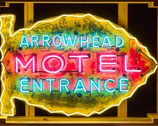 Arrowhead Motel Entrance Neon Sign