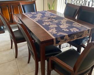 Delightful Dining Table For Six