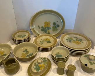 Franciscan Earthenware.